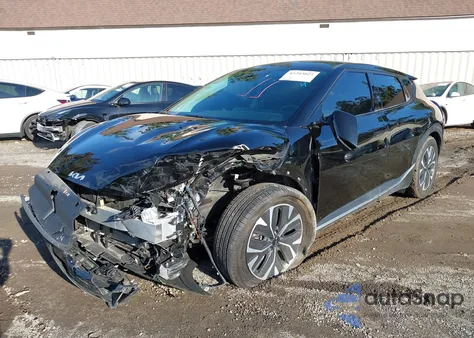 2024 Kia Ev6 Light Long Range from USA, damaged, VIN KNDC34LA2R5224242